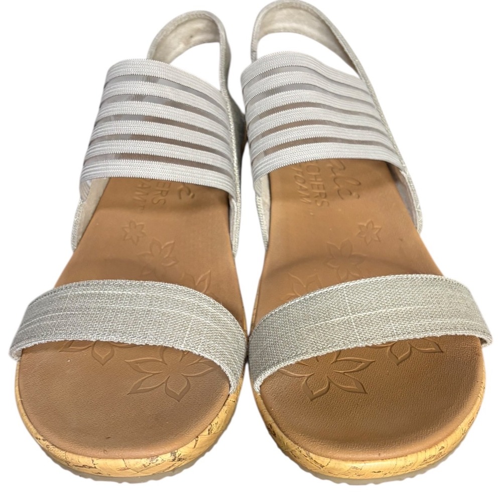 NWOT Skechers Wedge Sandals Cork Footbed Gray Silver‎ Straps Size 9.5W - Picture 2 of 10